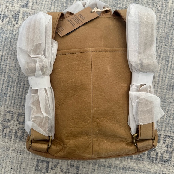 NWT American Leather Cleveland Backpack - Picture 7 of 7